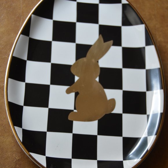 RARE 4 MACKENZIE CHILDS EGG RABBIT CHICK COURTLY CHECK CERAMIC SALAD PLATE SET - Picture 4 of 12